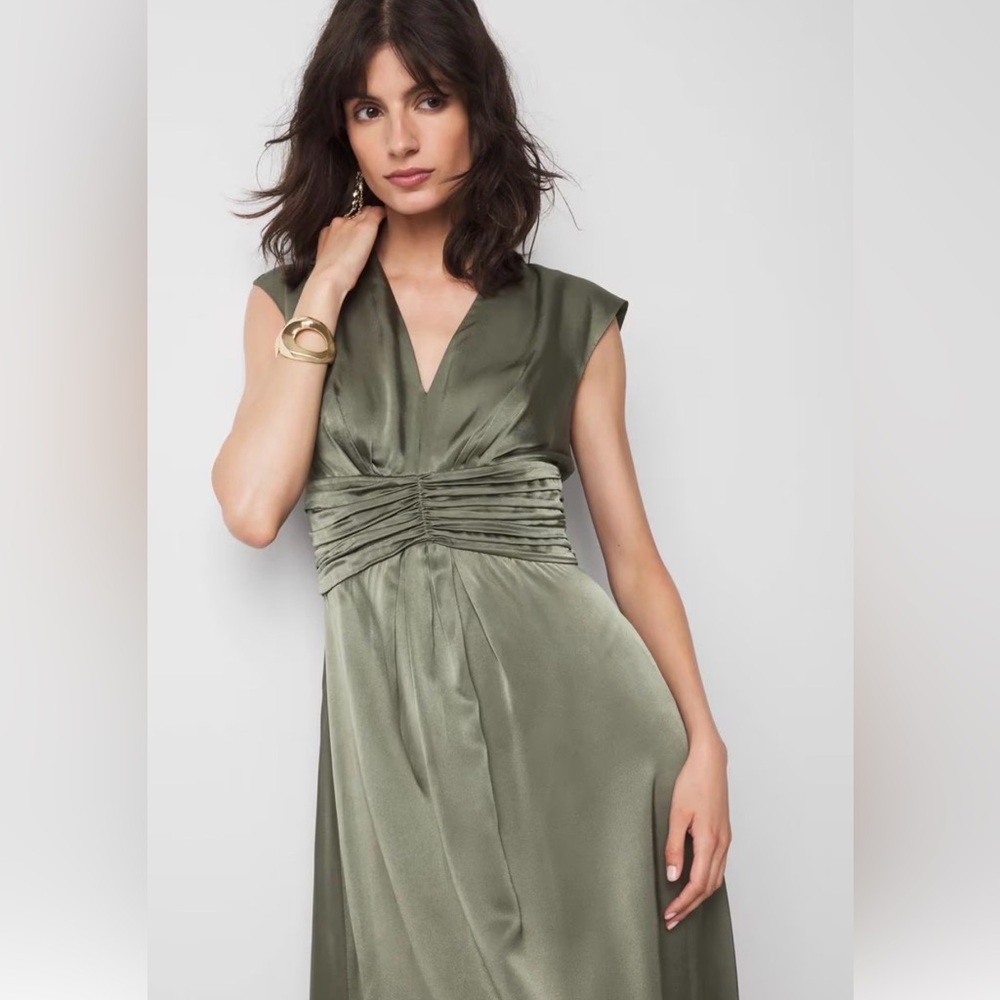 NWT WHBM Satin Flutter Sleeve Midi Dress in Forever Olive Size 14
